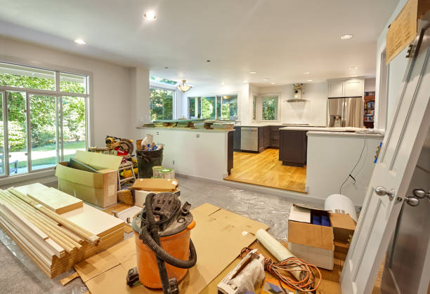 Professional Kitchen Remodeling technician working in Bridgeport, OH